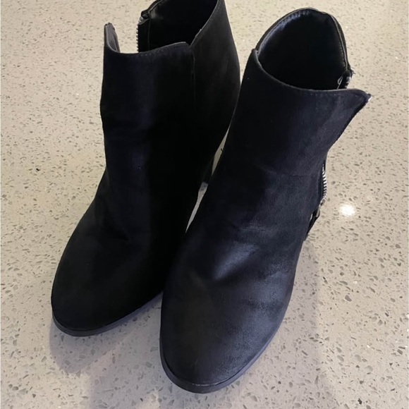 Black Ankle Boots - Picture 2 of 2